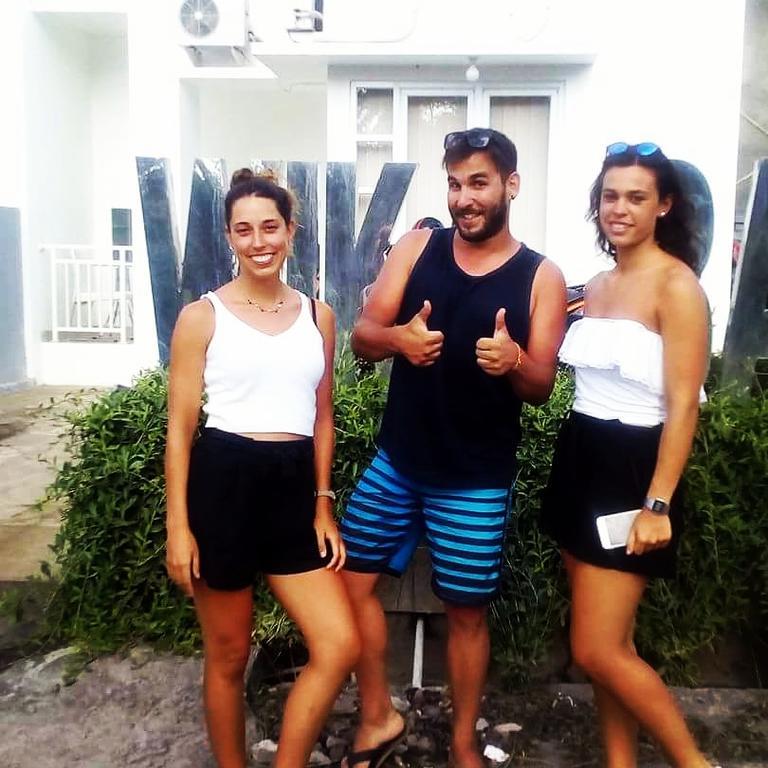 Wika Bali Beach House Jimbaran Esterno foto