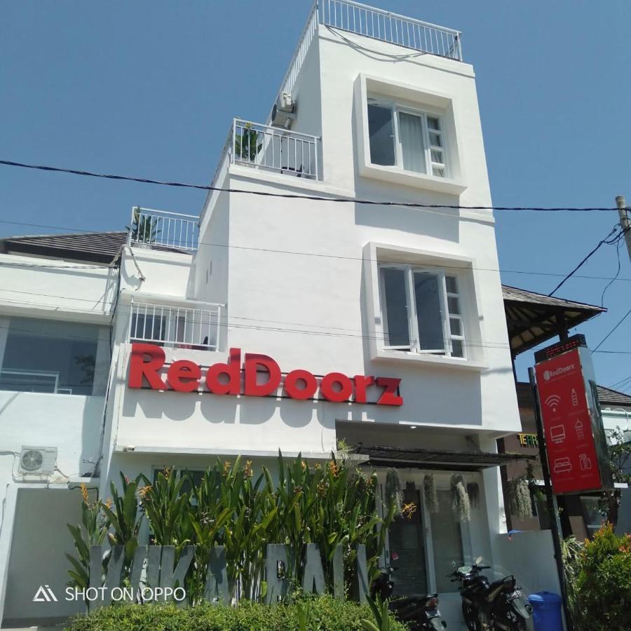 Wika Bali Beach House Jimbaran Esterno foto